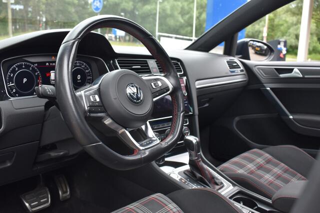 Volkswagen GOLF 2.0 TSI GTI Performance Schuifdak | Keyless | Virtual | ACC | Whatsapp 06-53188999