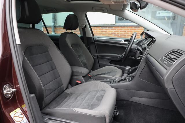 Volkswagen GOLF TSI DSG Highline ? Pano ? LED ? ACC