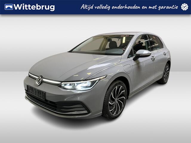 Volkswagen GOLF 1.4 eHybrid Style / AUTOMAAT/ 204 PK/ STUUR+STOEL VERWARM./ MASSAGE FUNCTIE/ PARK. SENSOREN V+A/ APP-CONNECT/ MEMORY SEAT/ KEYLESS/ DIGITAL DASH/ NAVI/ ACC/ DCC/ DAB/ CLIMA/ LED/ ISOFIX/ 17'' LMV