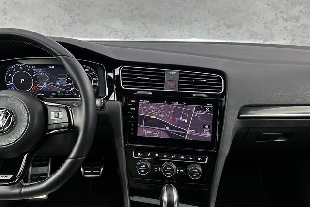 Volkswagen GOLF 2.0 TSI 4Motion R | Akrapovic | Full option | Panoramadak | Lederen Bekleding | Adaptieve cruise control | Elektrisch verstelbare en verwarmbare stoelen