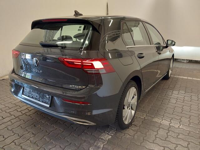 Volkswagen GOLF 1.5 eTSI Style Mild Hybrid