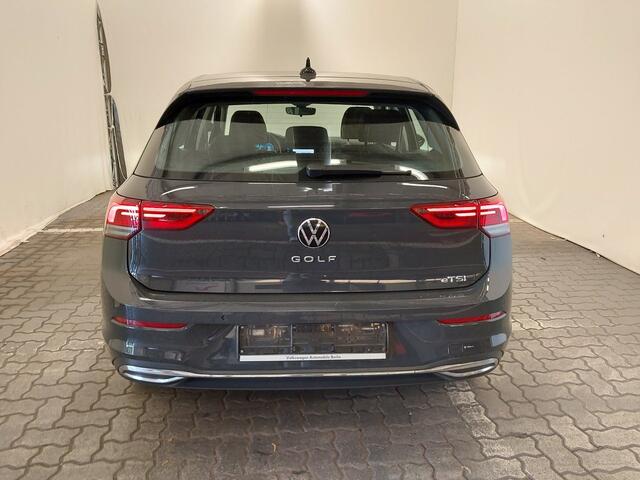 Volkswagen GOLF 1.5 eTSI Style Mild Hybrid