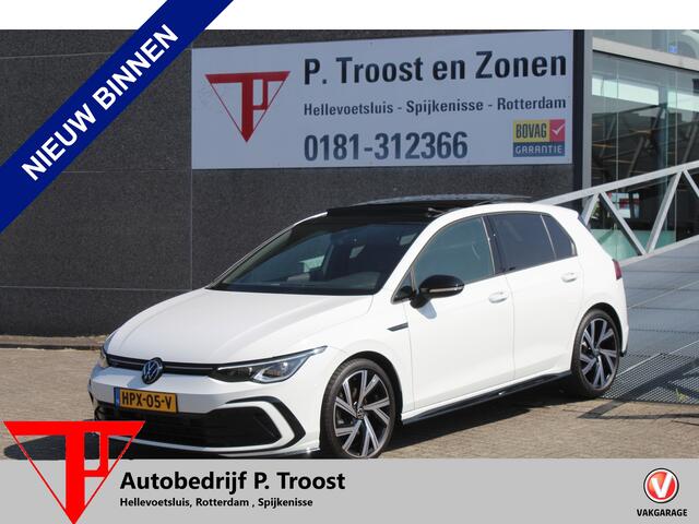 Volkswagen GOLF 1.5 eTSI 2x R-Line Business AUTOMAAT/Panoramadak/Navigatie/Sfeerverlichting/Adaptive cruise control/Climate control/Stuurverwarming/Stoelverwarming/Achteruitrijcamera/Parkeersensoren rondom/Keyless/Apple carplay/LED koplampen/18'' Lichtmetalen velgen.