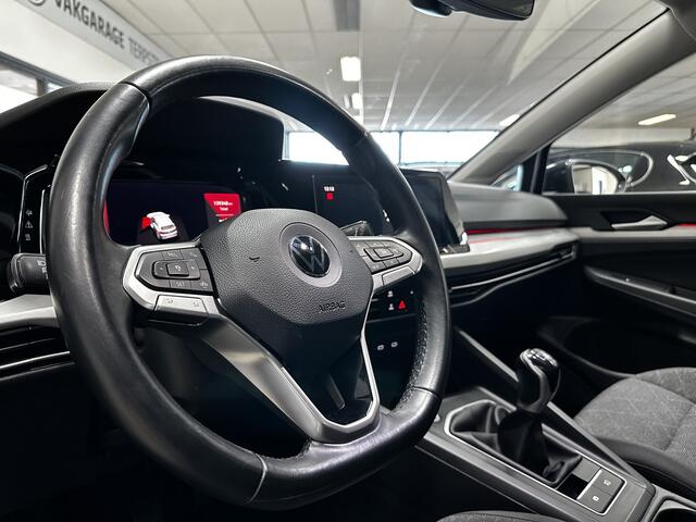 Volkswagen GOLF 1.0 TSI Life/ NIEUW MODEL!/ 16'' LMV/ Apple + Android/ DAB+/ Virtual Dashboard!/ LED koplampen/ Keyless-Go/ Navi/ Clima/ Adaptive Cruise/ Elek. pakket/ Isofix/ Armsteun/ Multi. LEDER. Stuur/ PDC V+A.