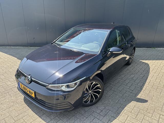 Volkswagen GOLF 1.0 TSI Life Business | Lane assist | Virtual cockpit | Matrix