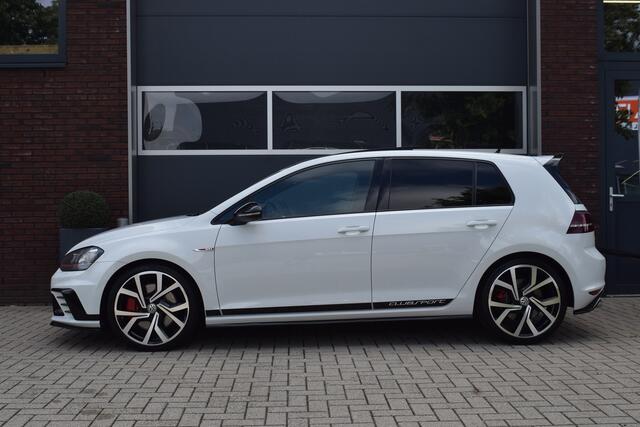 Volkswagen GOLF GTI Clubsport 2.0 TSI 265pk DSG | Schaalstoelen | Panoramadak