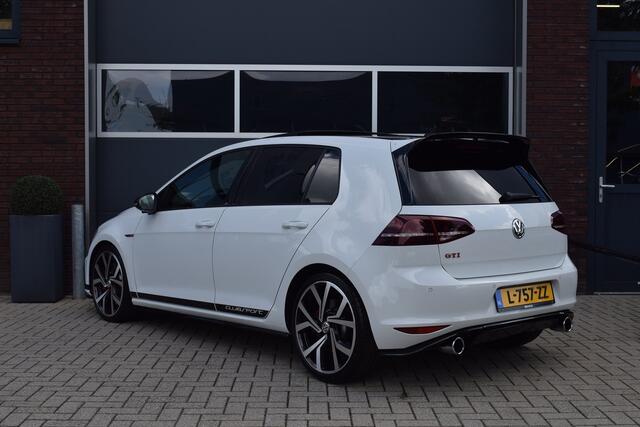 Volkswagen GOLF GTI Clubsport 2.0 TSI 265pk DSG | Schaalstoelen | Panoramadak
