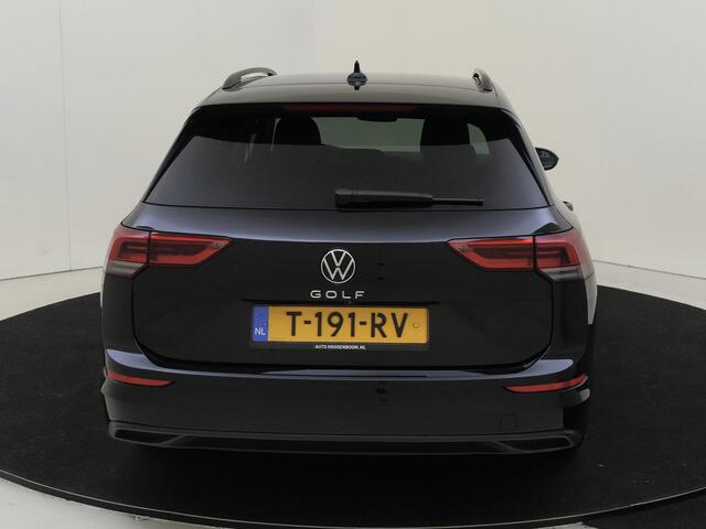 Volkswagen GOLF Variant 1.0 TSI Life | Achteruitrijcamera | Adaptieve cruise control | CarPlay | Sfeerverlichting | Draadloze telefoonlader | Bluetooth | Digital cockpit |