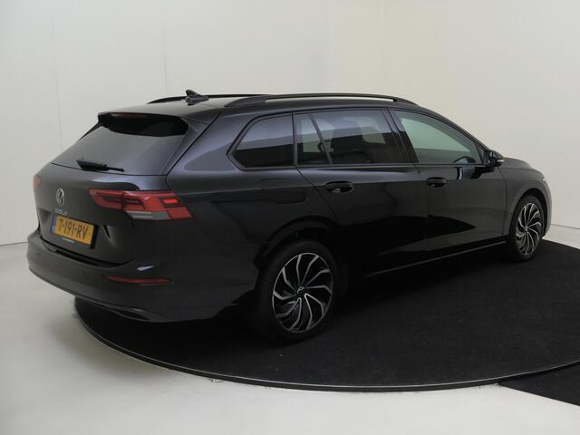 Volkswagen GOLF Variant 1.0 TSI Life | Achteruitrijcamera | Adaptieve cruise control | CarPlay | Sfeerverlichting | Draadloze telefoonlader | Bluetooth | Digital cockpit |