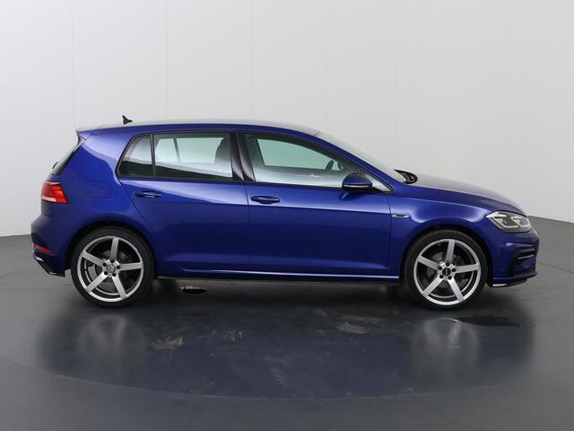 Volkswagen GOLF 1.5 TSI Highline Business R | R-Line | Navigatie | Climate Control | Cruise Control Adaptief |