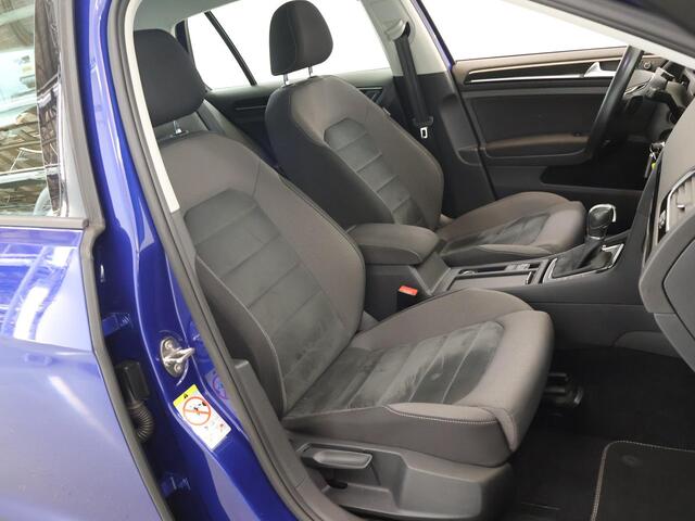 Volkswagen GOLF 1.5 TSI Highline Business R | R-Line | Navigatie | Climate Control | Cruise Control Adaptief |