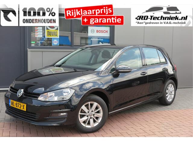 Volkswagen GOLF 1.2 TSI 81KW 110pk Trendline,Cruisecontrol , Trekhaak, Climate control, LMV. Nieuwe APK .