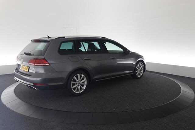 Volkswagen GOLF Variant 1.0 TSI Comfortline Business