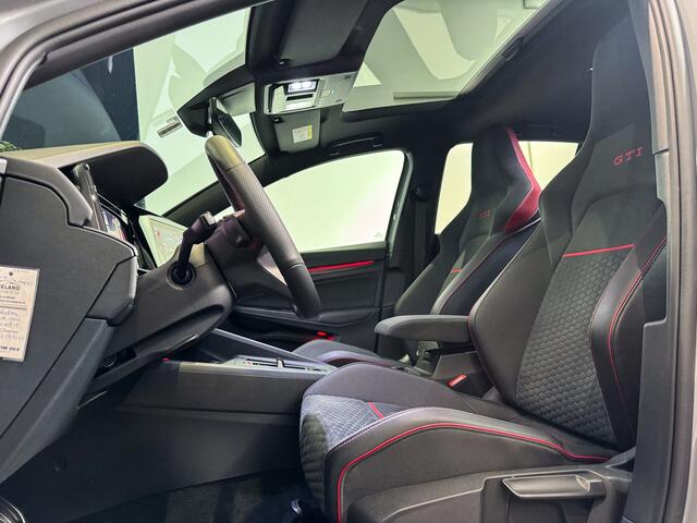 Volkswagen GOLF 2.0 TSI GTI Clubsport 45 Jahre Edition Pano|Akra|H/K|Camera|