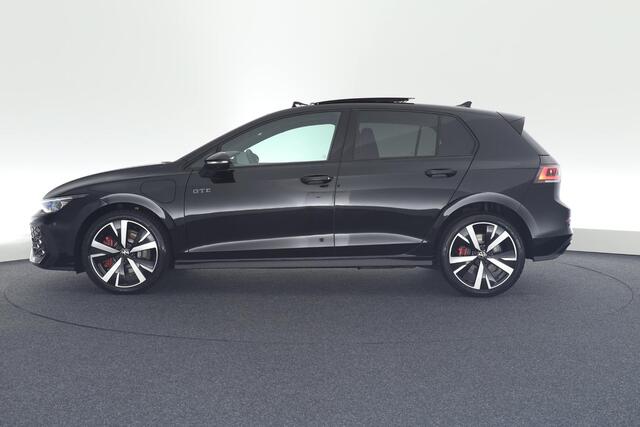 Volkswagen GOLF 1.5 272pk eHybrid GTE Trekhaak 360Camera Head-Up Panoramadak Keyless Navigatie