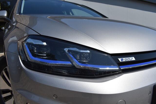 Volkswagen GOLF E-GOLF, Xenon, Cruise, ACC, Apple Carplay