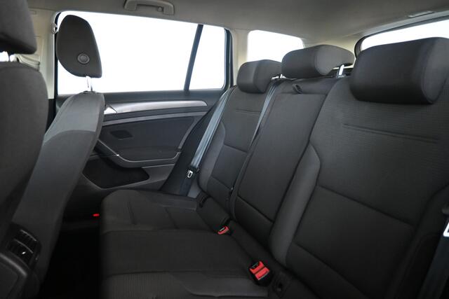Volkswagen GOLF Variant 1.0 TSI Comfortline Clima Navigatie Apple Carplay Trekhaak Cruise control 100% Onderhouden 1e Eigenaar Inruil Mogelijk!
