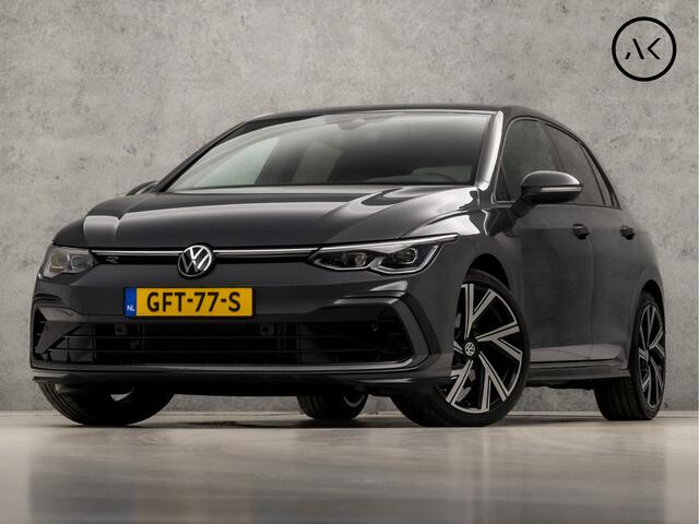 Volkswagen GOLF 1.5 TSI R-Line Sport 150Pk Automaat (CAMERA, APPLE CARPLAY, ELEKTRISCHE TREKHAAK, ADAPTIVE LED, STOELVERWARMING, DAB+, KUIPSTOELEN, STUURVERWARMING, ADAPTIVE CRUISE, ZWART HEMEL, NIEUWSTAAT)