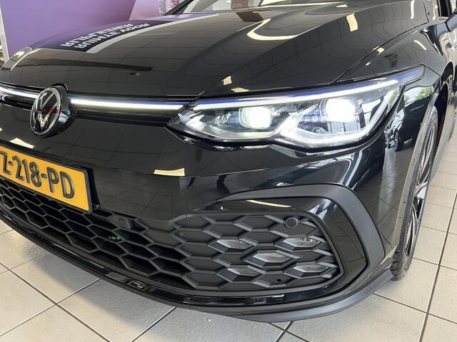 Volkswagen GOLF 1.4 GTE 245PK eHybrid *PANO*18LM*MATRIX*NAVI*APP*