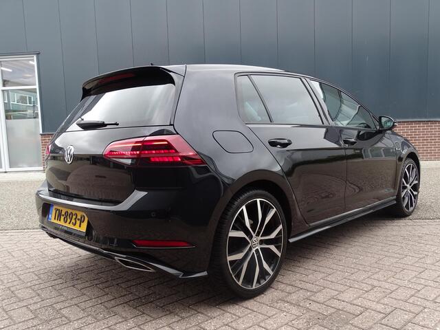 Volkswagen GOLF 1.5 TSI Highline Business R AUTOMAAT|NAVIGATIE|PARKEER SENSOREN|ADAPTIVE CRUISE CONTROL|LED KOPLAPEN|R-LINE|STOELVERWARMING|AIRCO ECC|