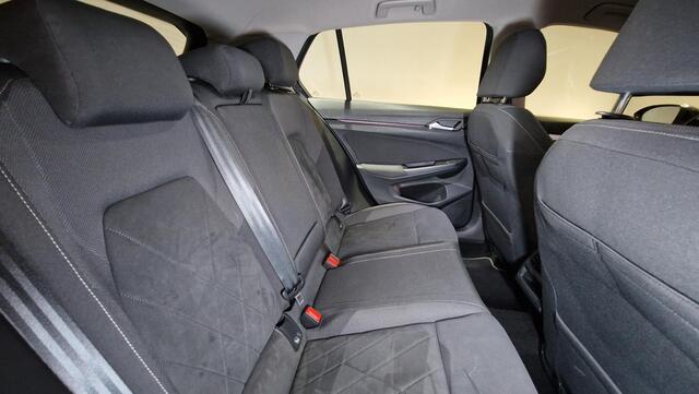 Volkswagen GOLF 1.5 TSI Life Business | Navigatie | Adaptive Cruise Control