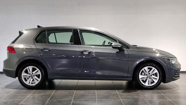 Volkswagen GOLF 1.5 TSI Life Business | Navigatie | Adaptive Cruise Control