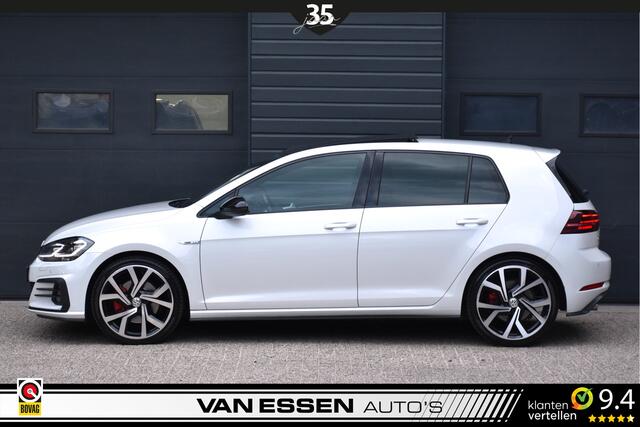 Volkswagen GOLF 2.0 TDI GTD Automaat Navigatie Pano Camera Carplay 19 Inch!