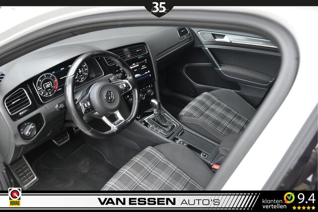 Volkswagen GOLF 2.0 TDI GTD Automaat Navigatie Pano Camera Carplay 19 Inch!