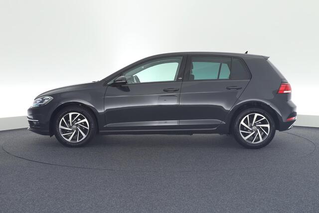 Volkswagen GOLF 1.0 TSI 110pk DSG Sound Led Stoelverwarming Navigatie