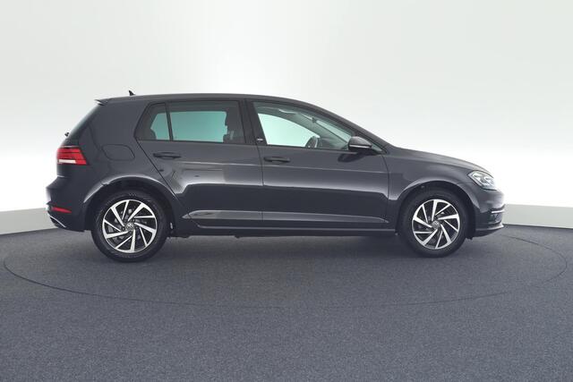 Volkswagen GOLF 1.0 TSI 110pk DSG Sound Led Stoelverwarming Navigatie