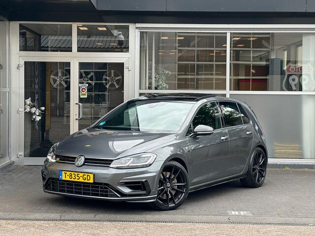 Volkswagen GOLF 7.5 2.0 TSI 4Motion R PANO / DCC / DYN AUDIO / VIRTUAL / CARBON / VOL !!!