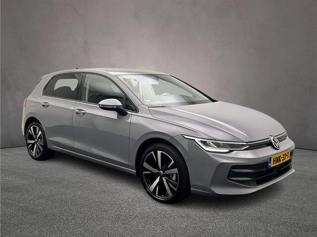 Volkswagen GOLF Life Edition 1.5 TSI eHybrid 204pk DSG Automaat Adaptive cruise control, Achteruitrijcamera, Stoelverwarming, LED koplampen, Stuurwiel verwarmd, Parkeersensoren
