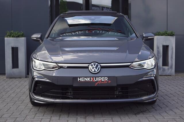 Volkswagen GOLF 1.5 TSI DSG R-Line 150pk/ Panodak /Trekhaak/ Camera / 19 Inch/DCC/ACC