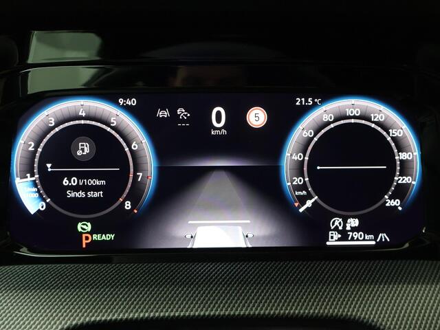 Volkswagen GOLF 8 R-Line-Edition 1.5 eTSI 85 kW / 116 pk Hatchback 7 versn. DSG | Panoramadak | Black Style |