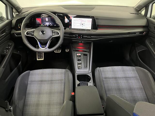 Volkswagen GOLF 1.4 eHybrid 245pk GTE | PANO | IQ-MATRIX LED | CAMERA |