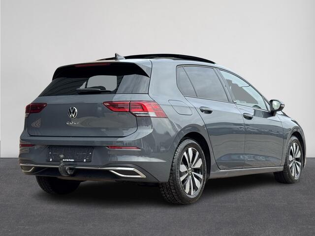Volkswagen GOLF 2.0 TDI Move Automaat | Trekhaak elektrisch | Pano | IQ Light | Digitaal Dashboard | HUD | Clima | 16"LMV | Camera ( Vestiging - Nieuwegein )