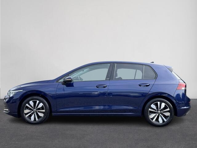 Volkswagen GOLF 2.0 TDI Move Automaat | Trekhaak elektrisch | Pano | IQ Light | Digitaal Dashboard | HUD | Clima | 16"LMV | Camera ( Vestiging - Nieuwegein )