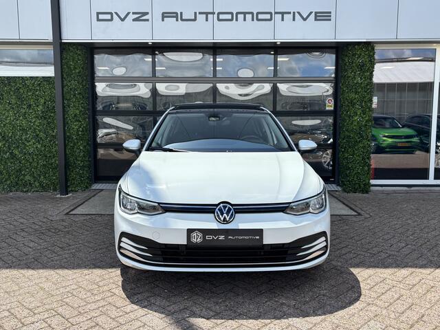 Volkswagen GOLF 2.0 TDI DSG Active | Pano | Ambient | Camera | BTW |