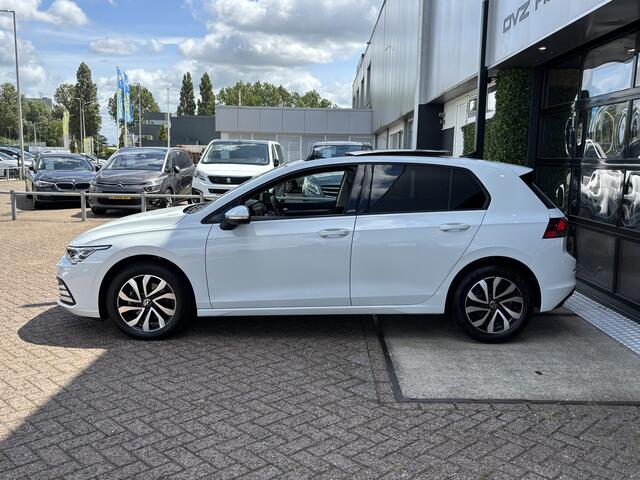 Volkswagen GOLF 2.0 TDI DSG Active | Pano | Ambient | Camera | BTW |