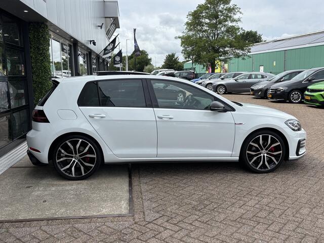 Volkswagen GOLF GTI Performance 2.0 TSI 230PK DSG | Pano | Virtual | Camera |