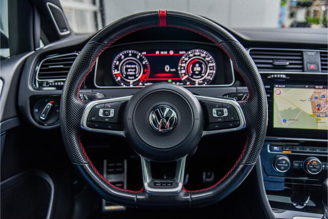 Volkswagen GOLF 2.0 TSI GTI TCR