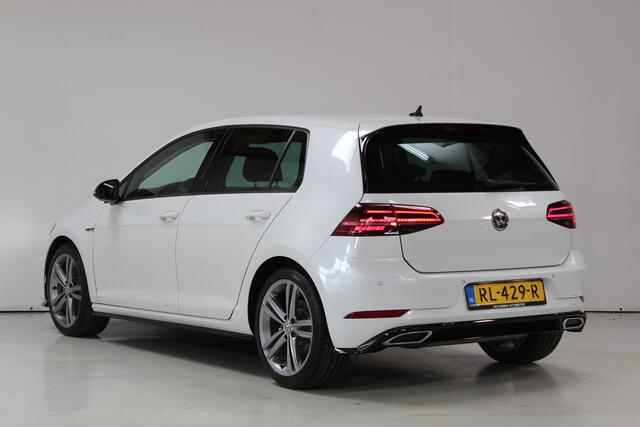 Volkswagen GOLF 1.5 TSI Highline Business R | Virtual | Dealer Oh | NL-Auto