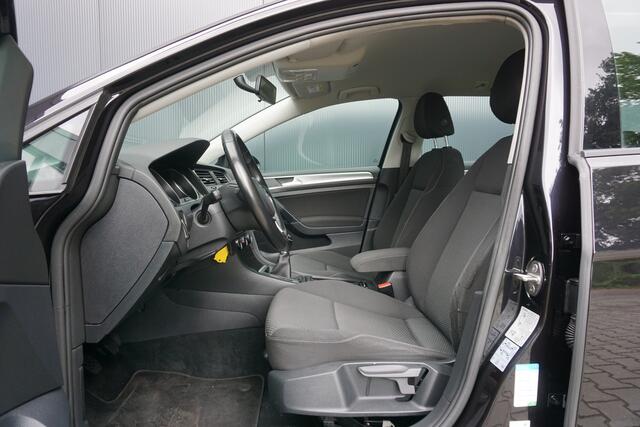 Volkswagen GOLF Variant 1.6 TDI Highline | Groot Navigatie | Airco | 16'' LM | Apple Carplay/Android Auto |