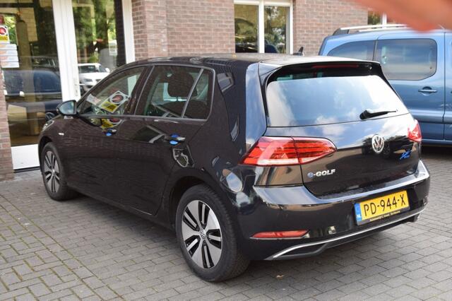 Volkswagen GOLF E-GOLF ADAP. CRUISE/CAMERA/NAVI
