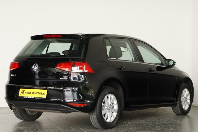 Volkswagen GOLF 1.2 TSI Trendline / Airco / 5 deurs / PDC
