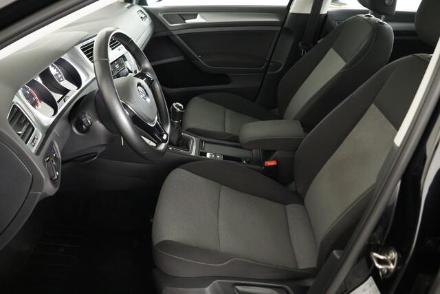 Volkswagen GOLF 1.2 TSI Trendline / Airco / 5 deurs / PDC