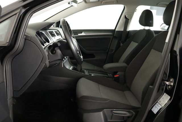 Volkswagen GOLF 1.2 TSI Trendline / Airco / 5 deurs / PDC