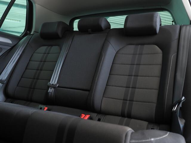 Volkswagen GOLF 1.0 TSI Connected Series