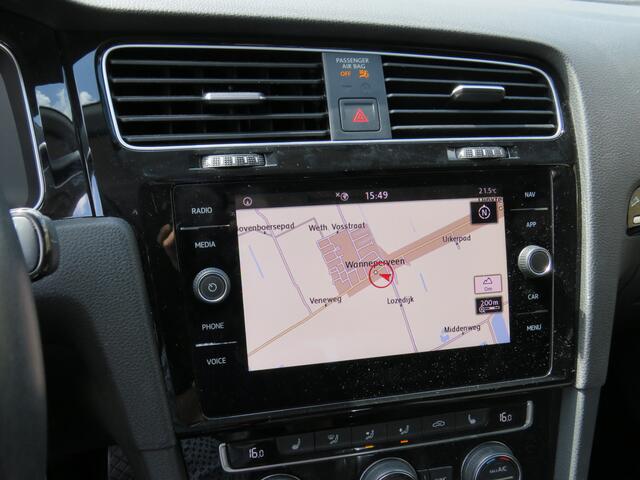 Volkswagen GOLF Variant 1.5 TSI 150Pk DSG Highline * Rijklaarprijs incl. garantie * Trekhaak * Led Koplampen * Navi * PDC V+A * Carplay Android