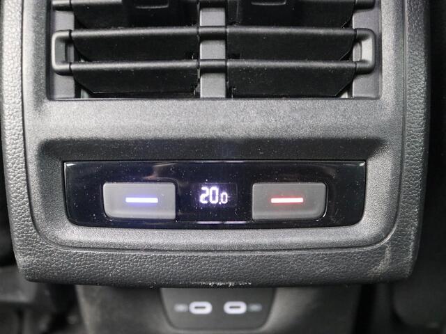 Volkswagen GOLF Variant 1.5 TSI 150pk -Carplay/Navi/Stoelverw-